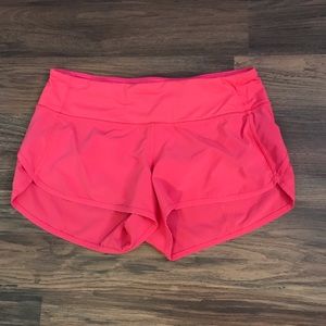 Lululemon 2.5” speed up short